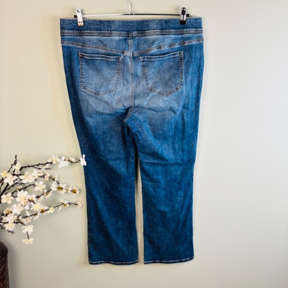 Torrid Lean Jean Slim Boot High-Rise Jean Size 2X (18/20) - Picture 5 of 5